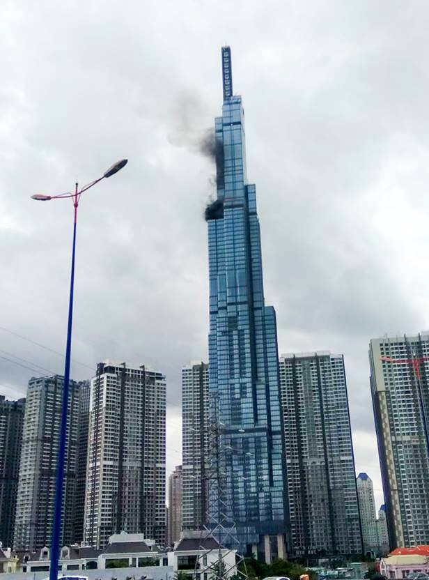 Cháy ở toà nhà Landmark 81